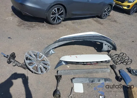 2015 Nissan Pathfinder S/Sv/Sl/Platinum из США, поврежденный, VIN 5N1AR2MNXFC634611